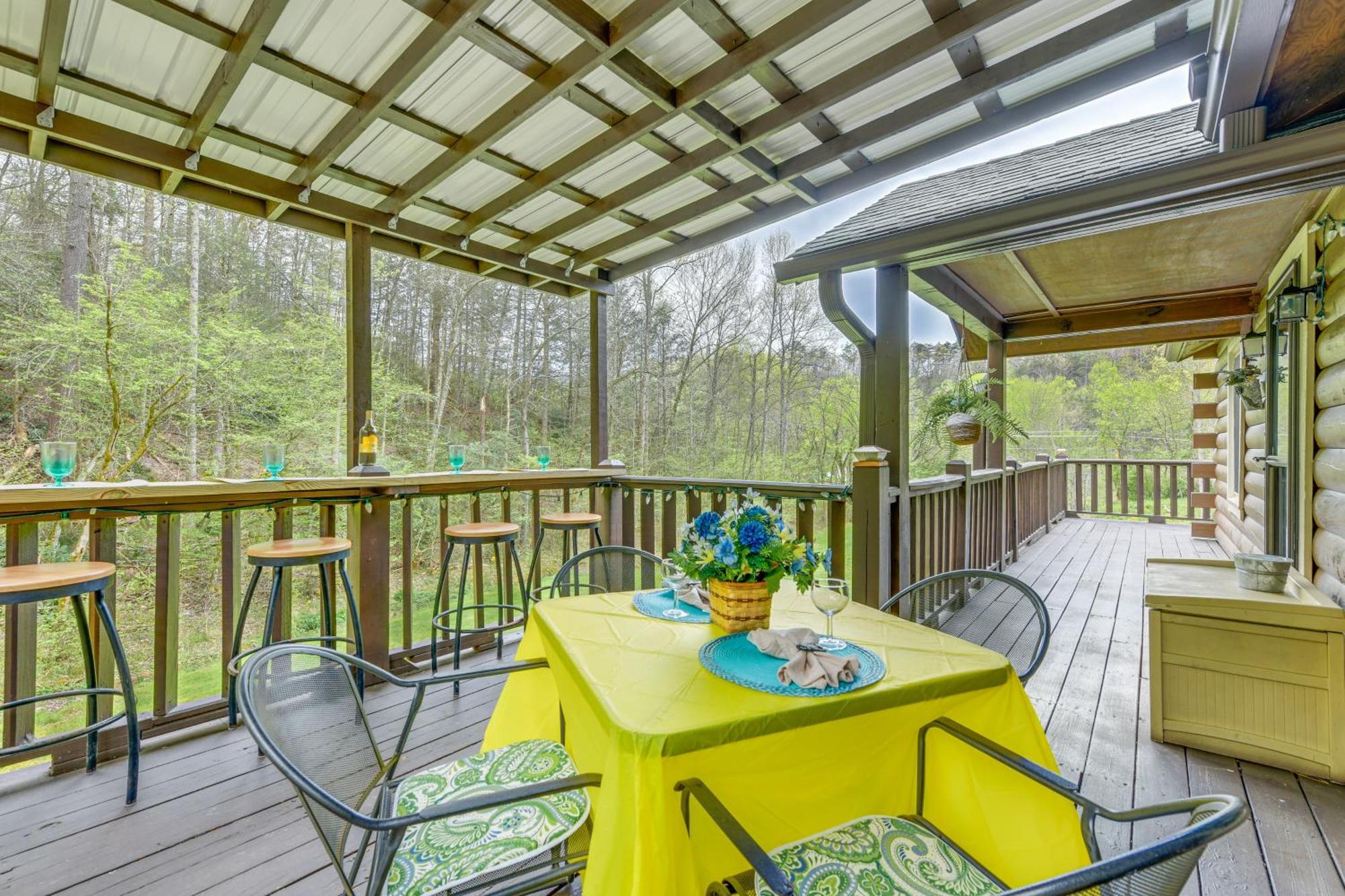Smoky Mountain Cozy Cove Cabin Deck And Fire Pit! Cosby Exterior foto